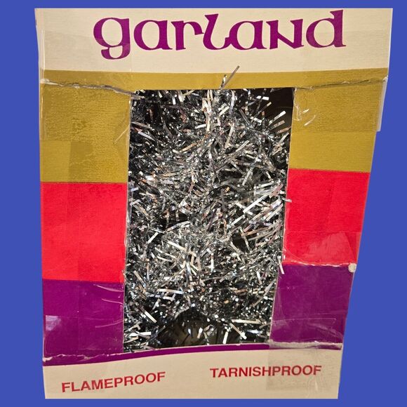 Vintage Lot Barcana Silver Tinsel Christmas Garland Flame/Tarnishproof (180 ft) - Picture 8 of 15